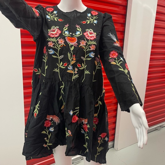 Zara Black Dress with Red Floral Detail - Picture 2 of 7